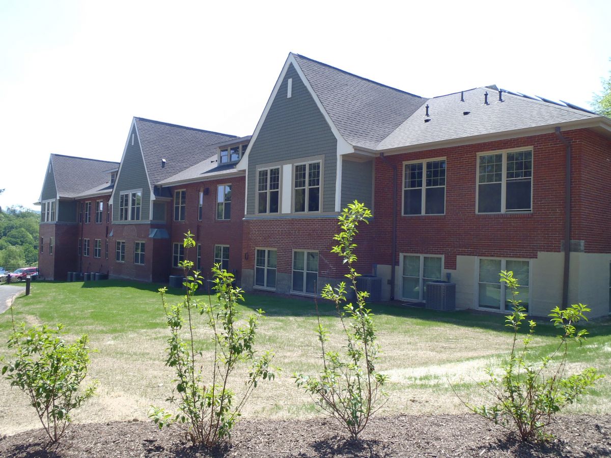 Hearth Benedictine 2